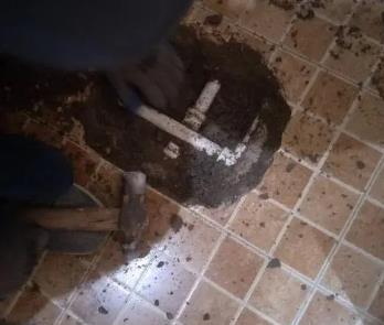 哈巴河卫生间漏水维修公司为您分享下卫生间渗水如何处理及注意事项