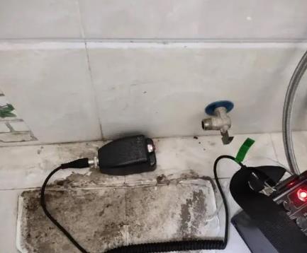 哈巴河屋顶漏水维修公司分享下卫生间漏水的危害及解决方法