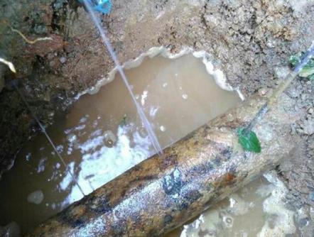 哈巴河楼顶漏水维修公司分享下漏水检测的原理